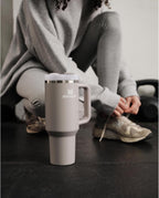 Premium 40oz Stainless Steel Vacuum Insulated Tumbler with Handle & Straw – Leakproof Double Wall Travel Mug for Coffee, Water & Hot or Cold Drinks