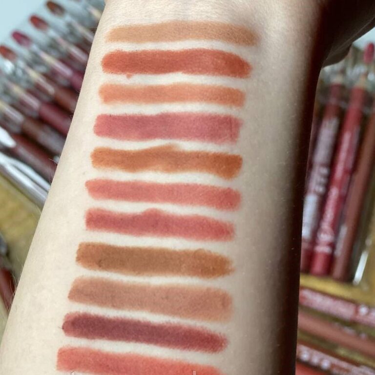 Pack Of 12 Flormar Matte Lip Pencil – Creamy & Waterproof Lip Liner