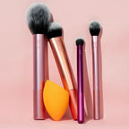 Real Techniques Everyday Essentials Makeup Brush Set & Sponge – 5PC