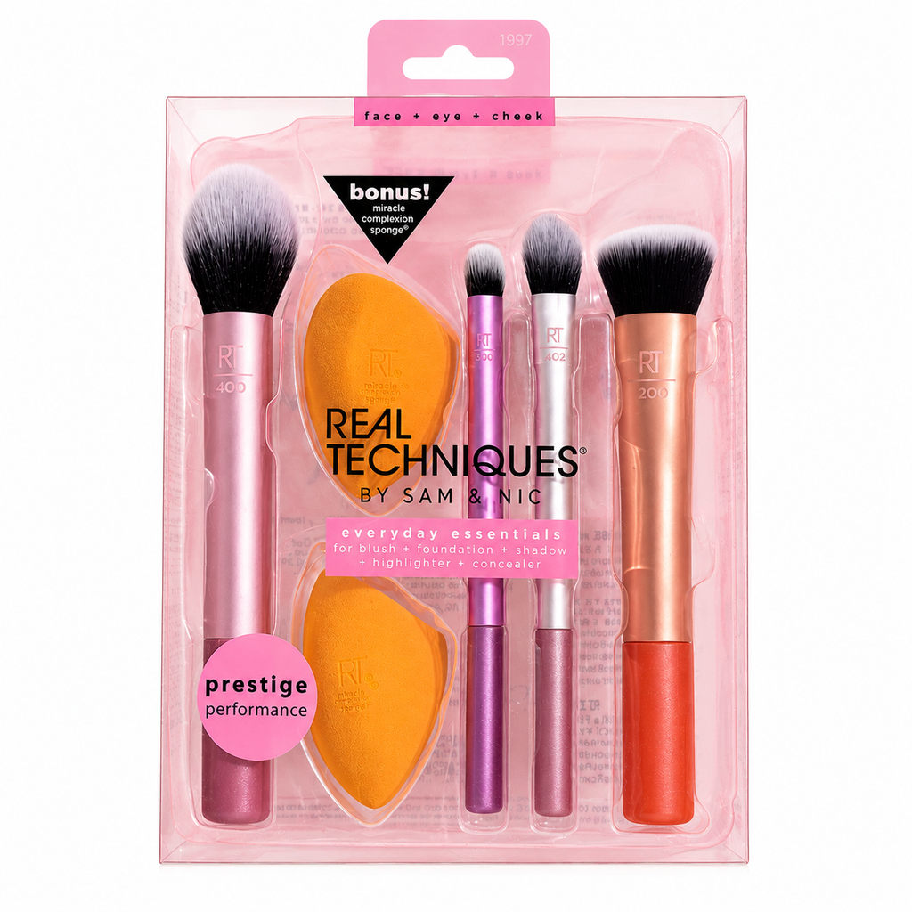 Real Techniques Everyday Essentials Makeup Brush Set & Sponge – 5PC