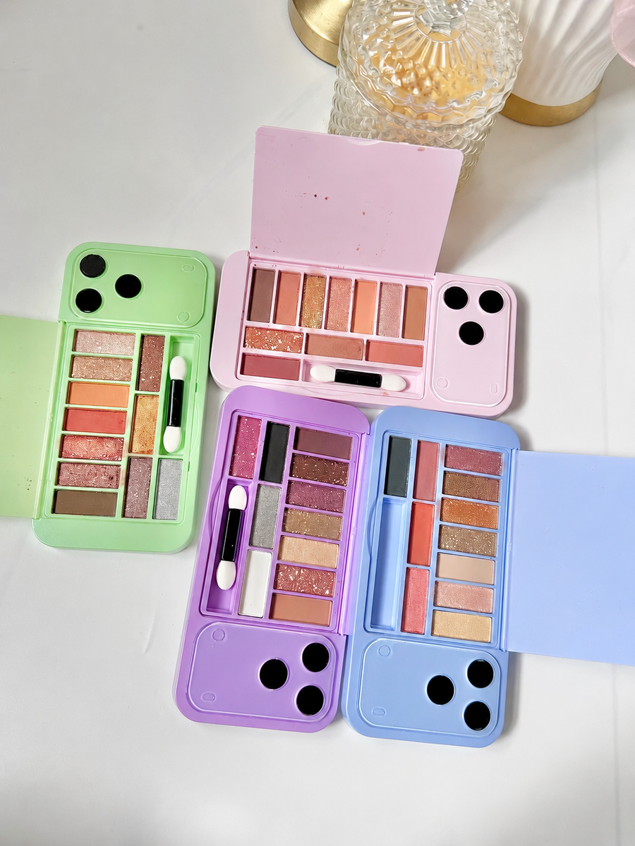 IPhone 17 Pro Max Style Eyeshadow Palette