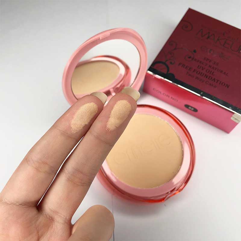 Emelie Two Way Cake Face Powder SPF 35 | Oil-Free Foundation