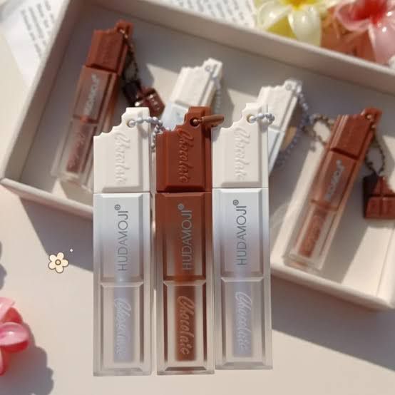 Hudamoji Chocolate Bar Lip Gloss – High Shine