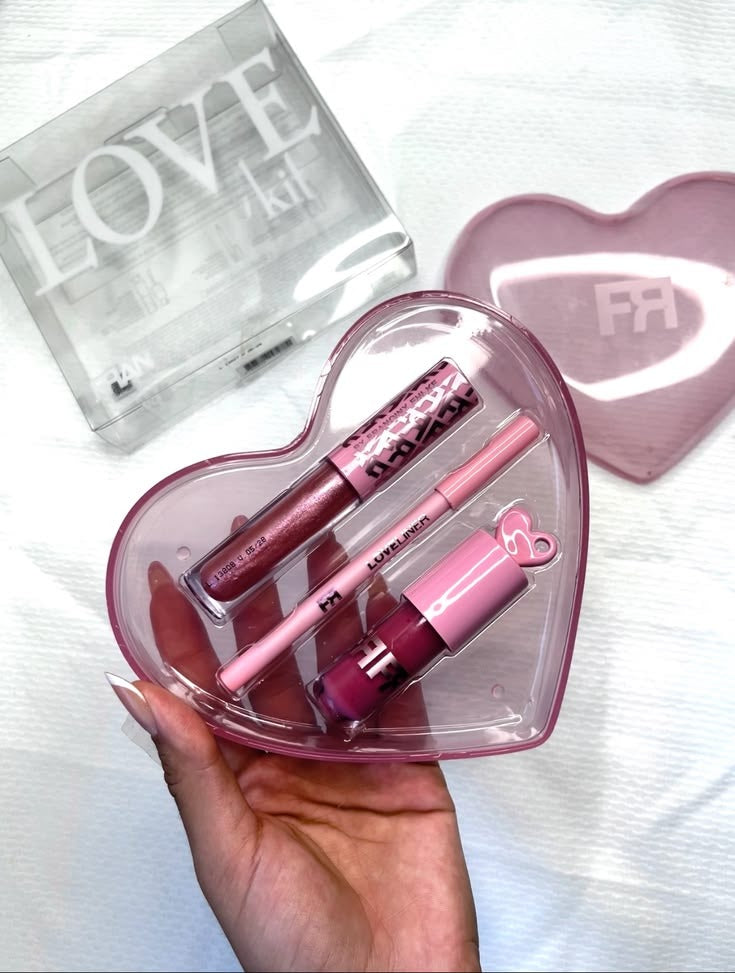 Rom&Com Heart 3-in-1 Lip Kit – Matte Lip Gloss, Lip Liner & Shiny Lip Gloss Set for Women | Long-Lasting Waterproof Lip Makeup